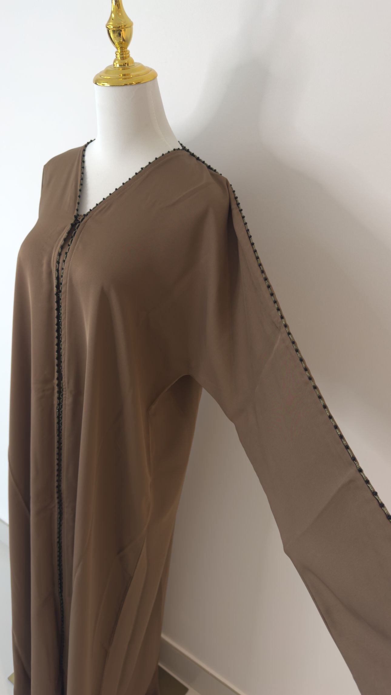 ALEENA ABAYA (Brown)