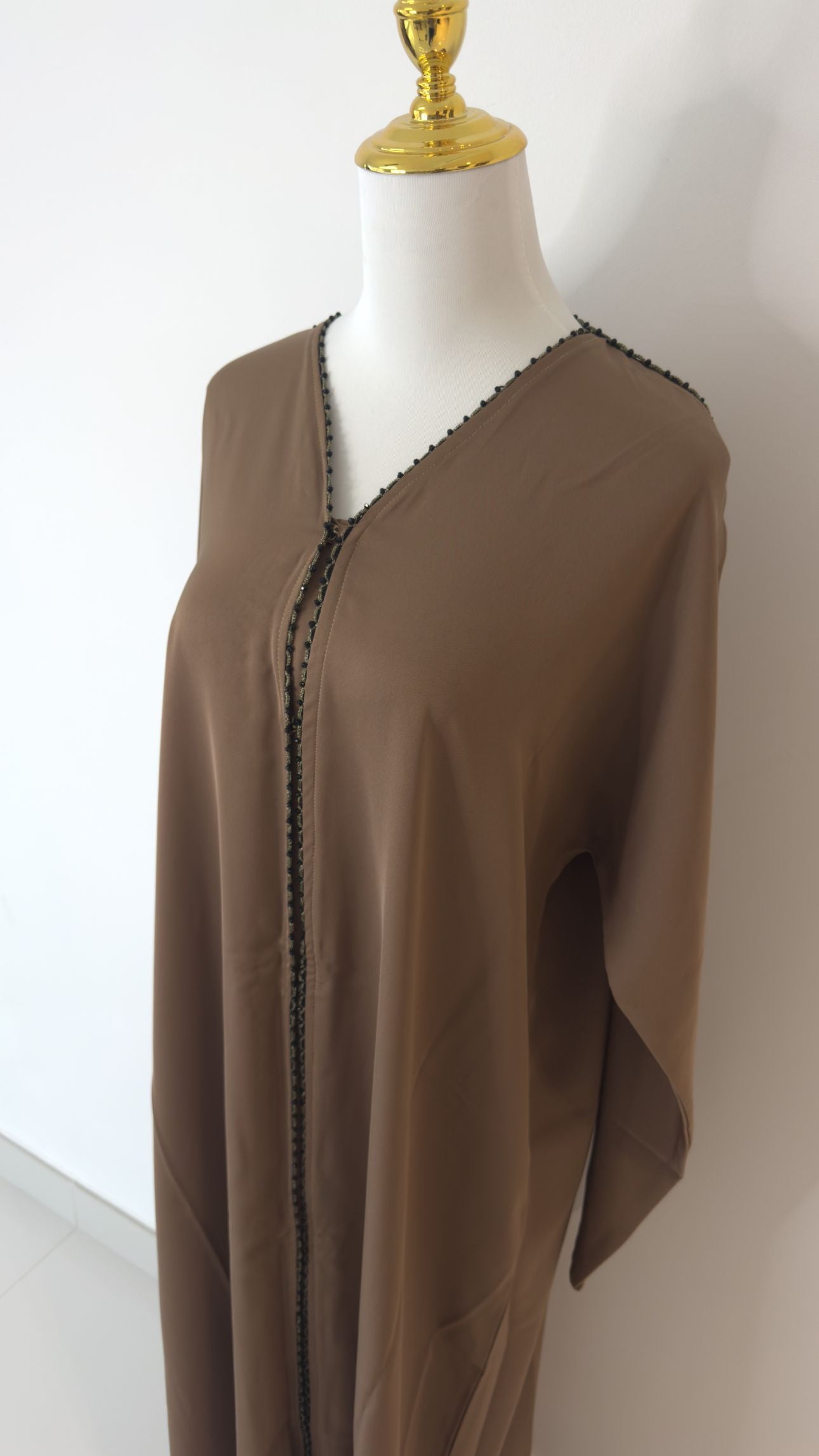 ALEENA ABAYA (Brown)