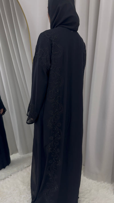 Maryam abaya