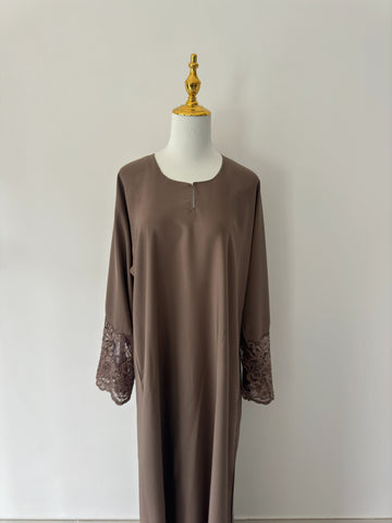  Samira Abaya Brown