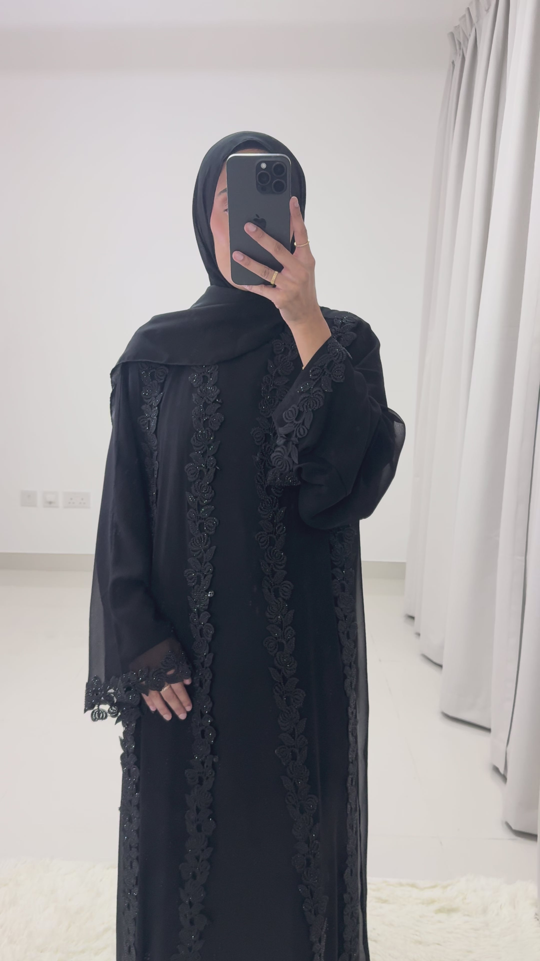 Azhra abaya